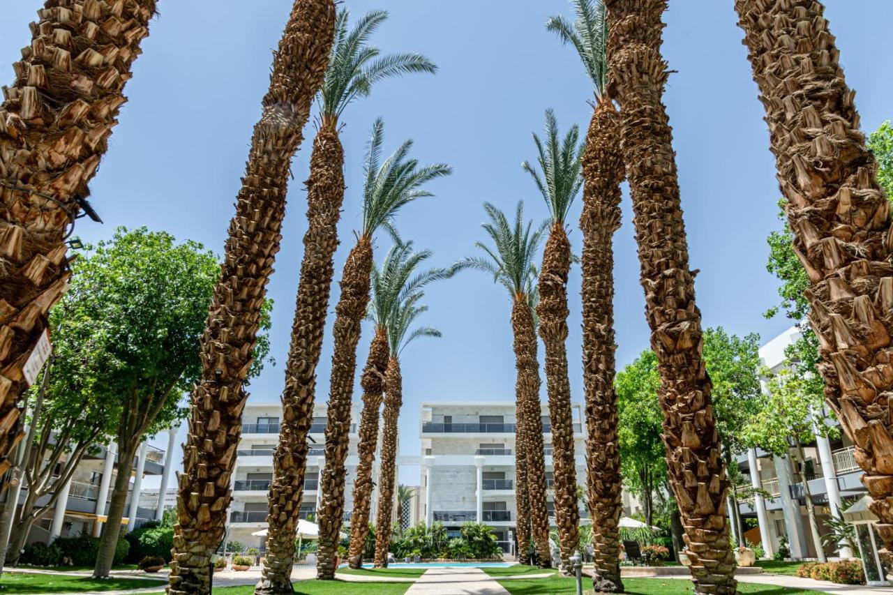 Апартаменты דירת גן פונה לבריכה - Pool Garden View Эйлат Экстерьер фото