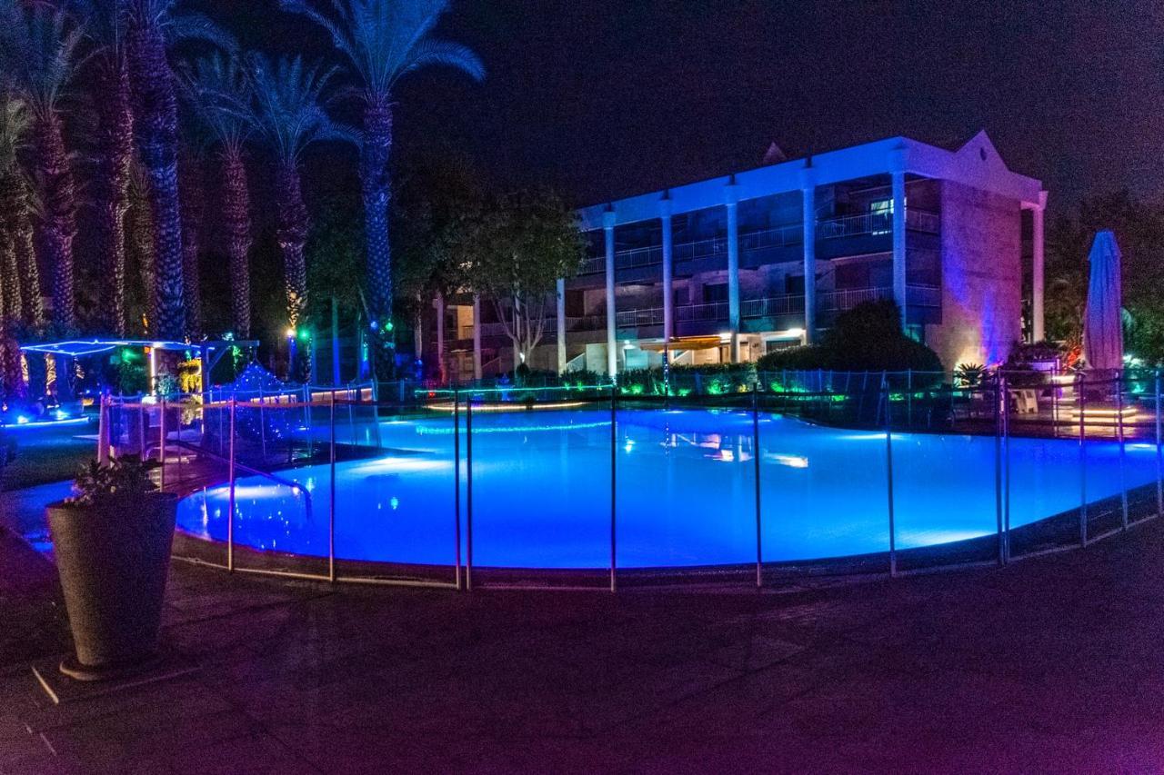 Апартаменты דירת גן פונה לבריכה - Pool Garden View Эйлат Экстерьер фото