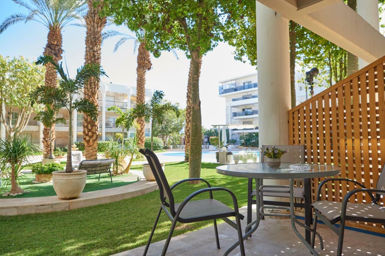 Апартаменты דירת גן פונה לבריכה - Pool Garden View Эйлат Экстерьер фото