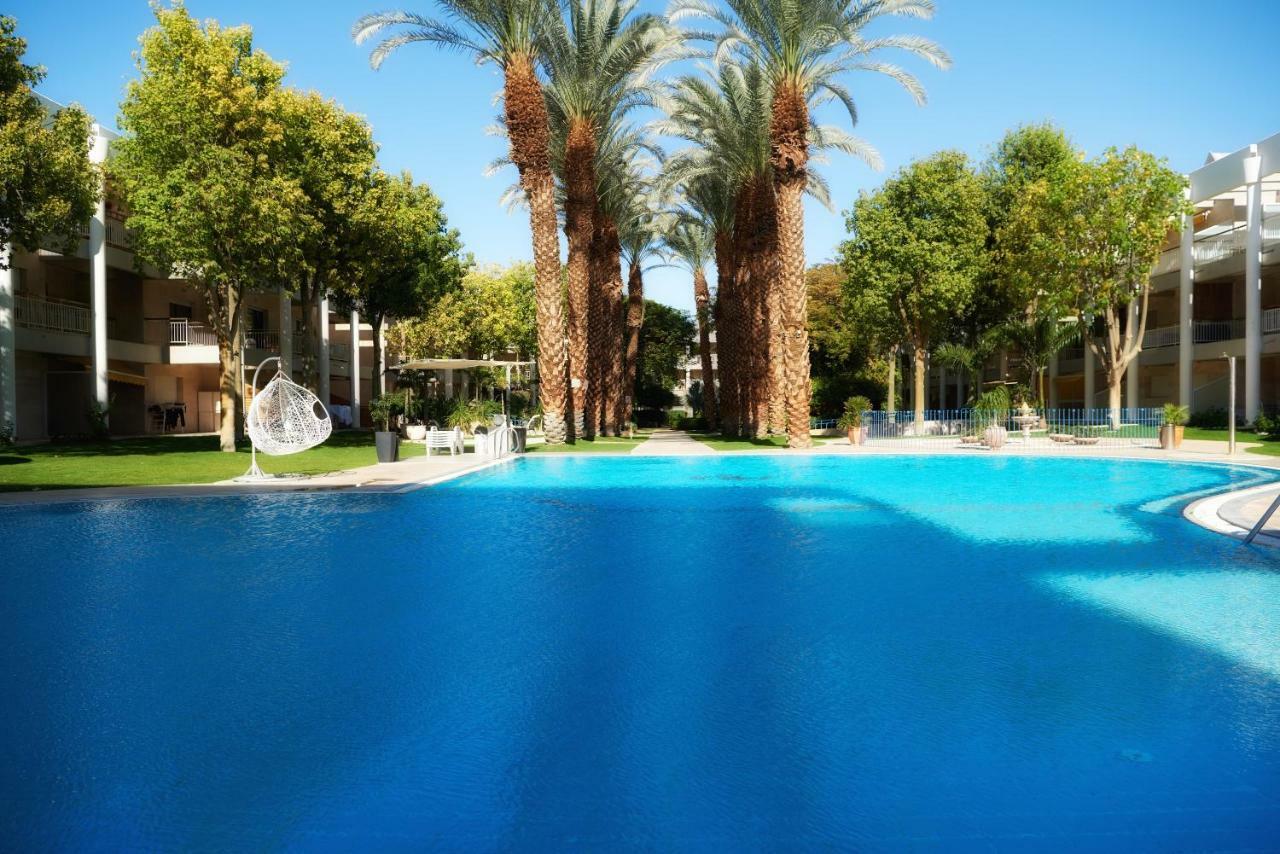 Апартаменты דירת גן פונה לבריכה - Pool Garden View Эйлат Экстерьер фото
