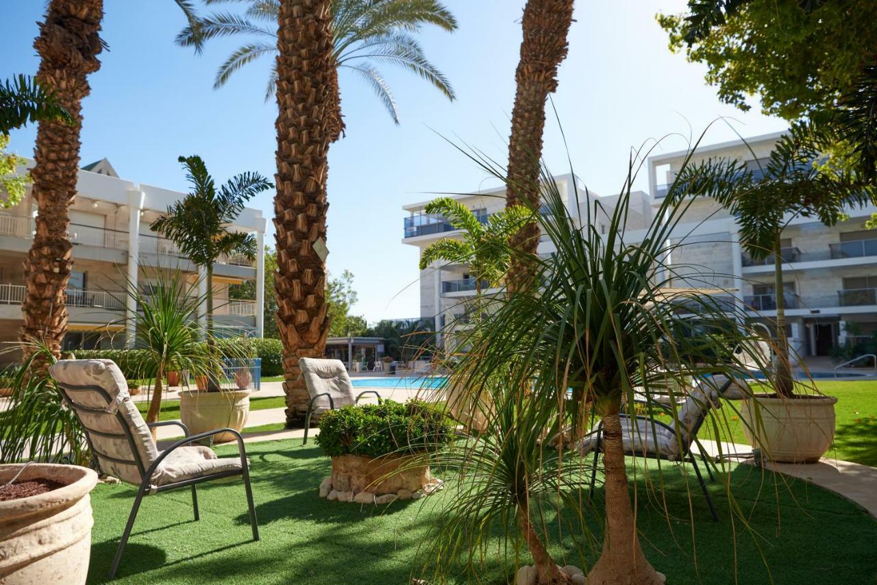 Апартаменты דירת גן פונה לבריכה - Pool Garden View Эйлат Экстерьер фото